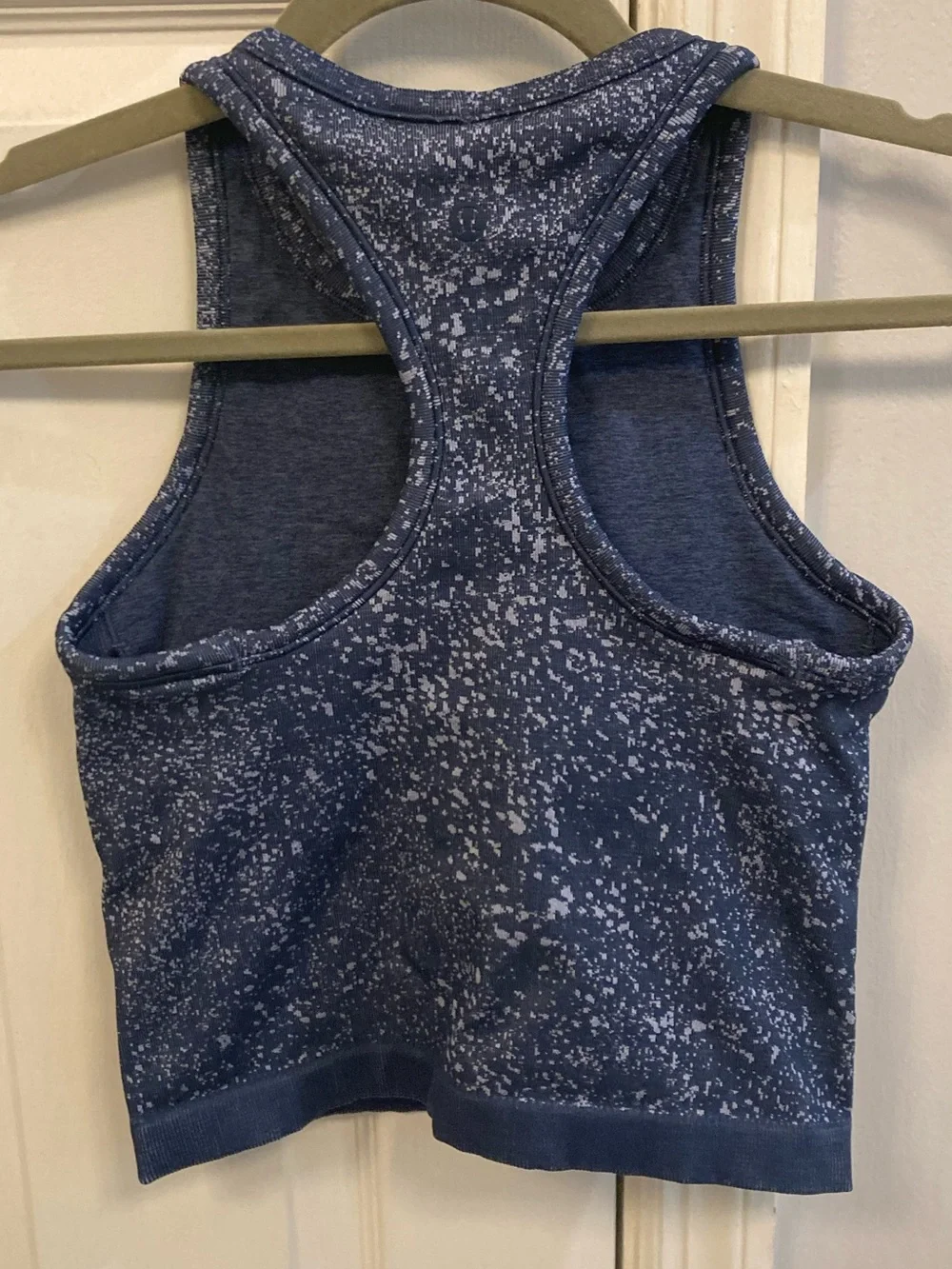 EUC Lululemon Ebb to Street RB Crop Tank Size 4 Denim Indigo Pop Splatter Blue